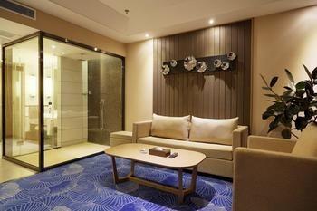 Rising Hotel Chongqing Exterior photo
